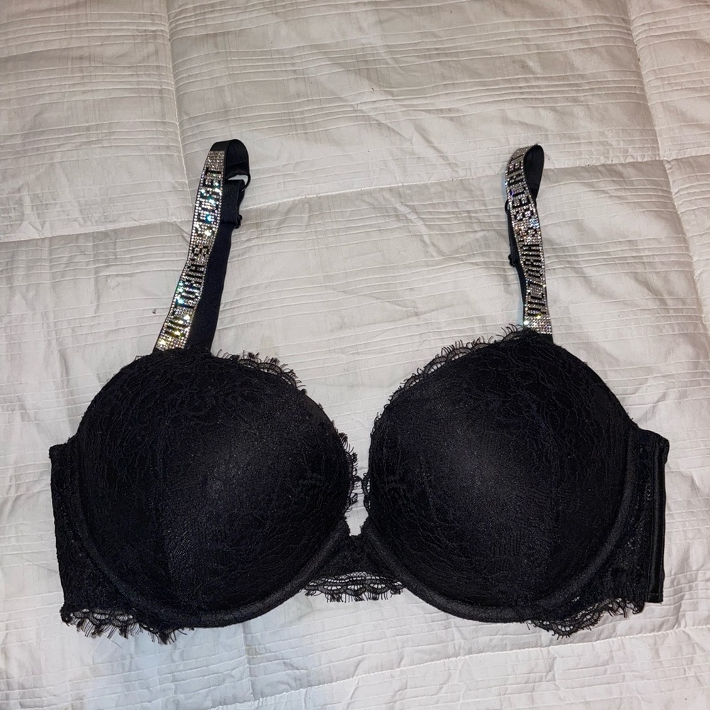 Victoria Secret Very Sexy Bra 36DDD
